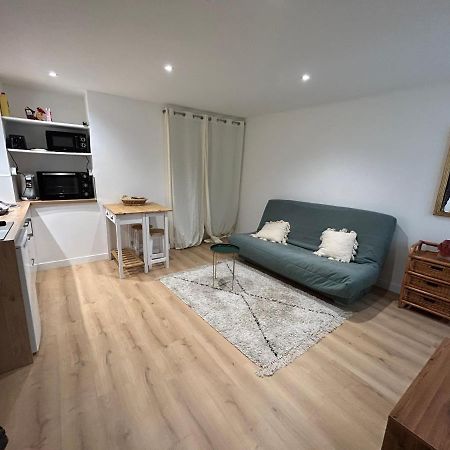 Blue Studio Cosy Et Calme Proche Du Centre Avec Tv Et Wifi La Rochelle  Luaran gambar