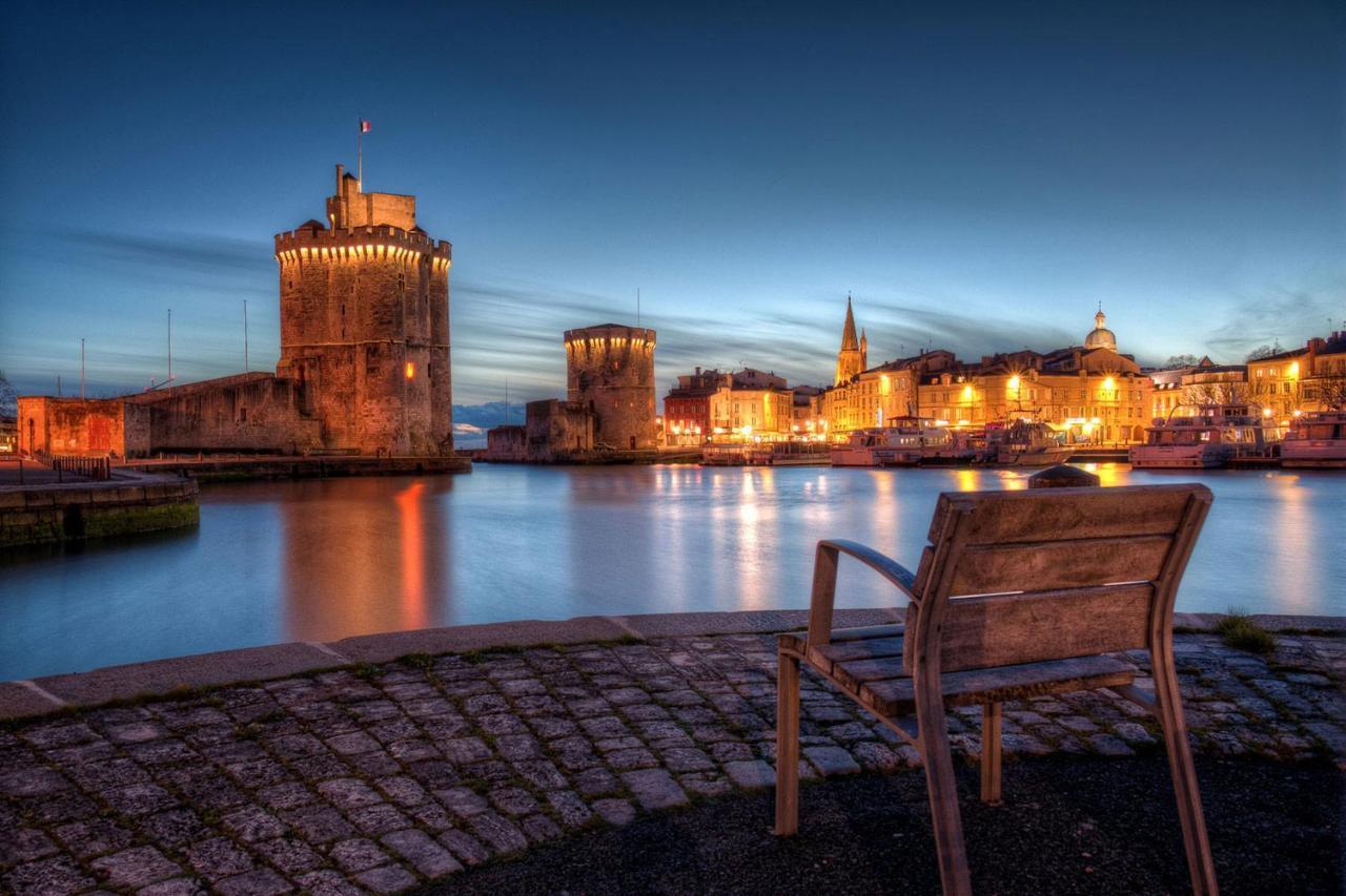 Blue Studio Cosy Et Calme Proche Du Centre Avec Tv Et Wifi La Rochelle  Luaran gambar