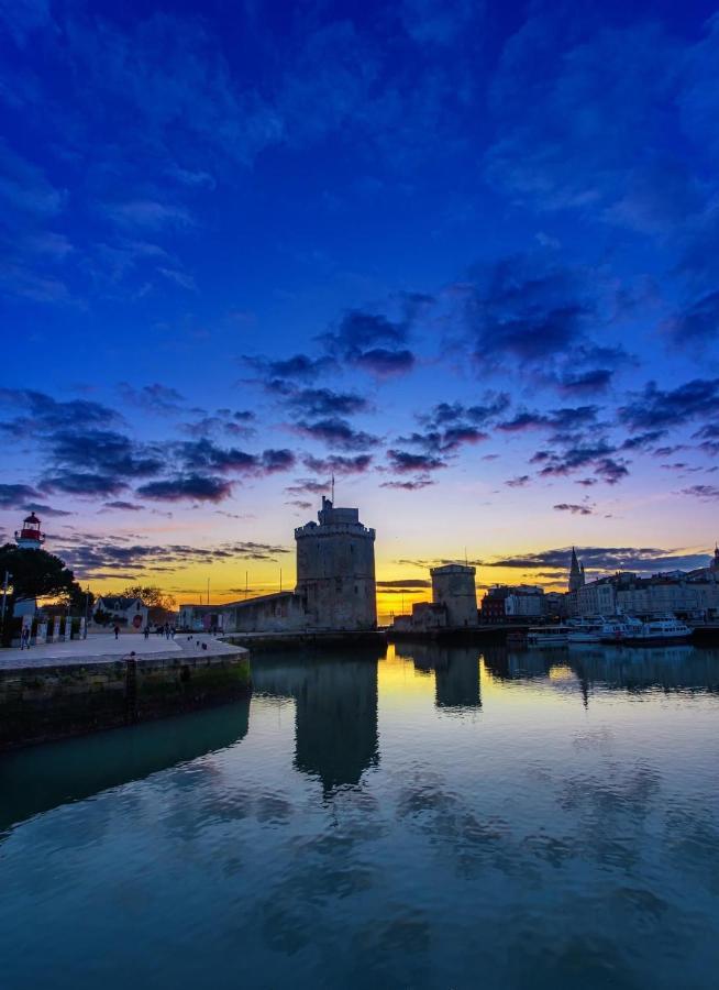 Blue Studio Cosy Et Calme Proche Du Centre Avec Tv Et Wifi La Rochelle  Luaran gambar